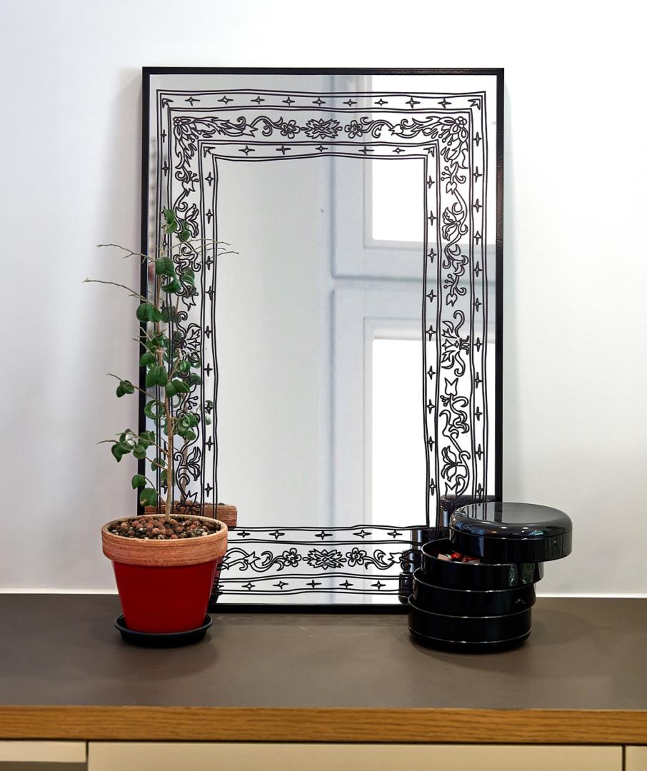 Doodle Persian Mirror Black