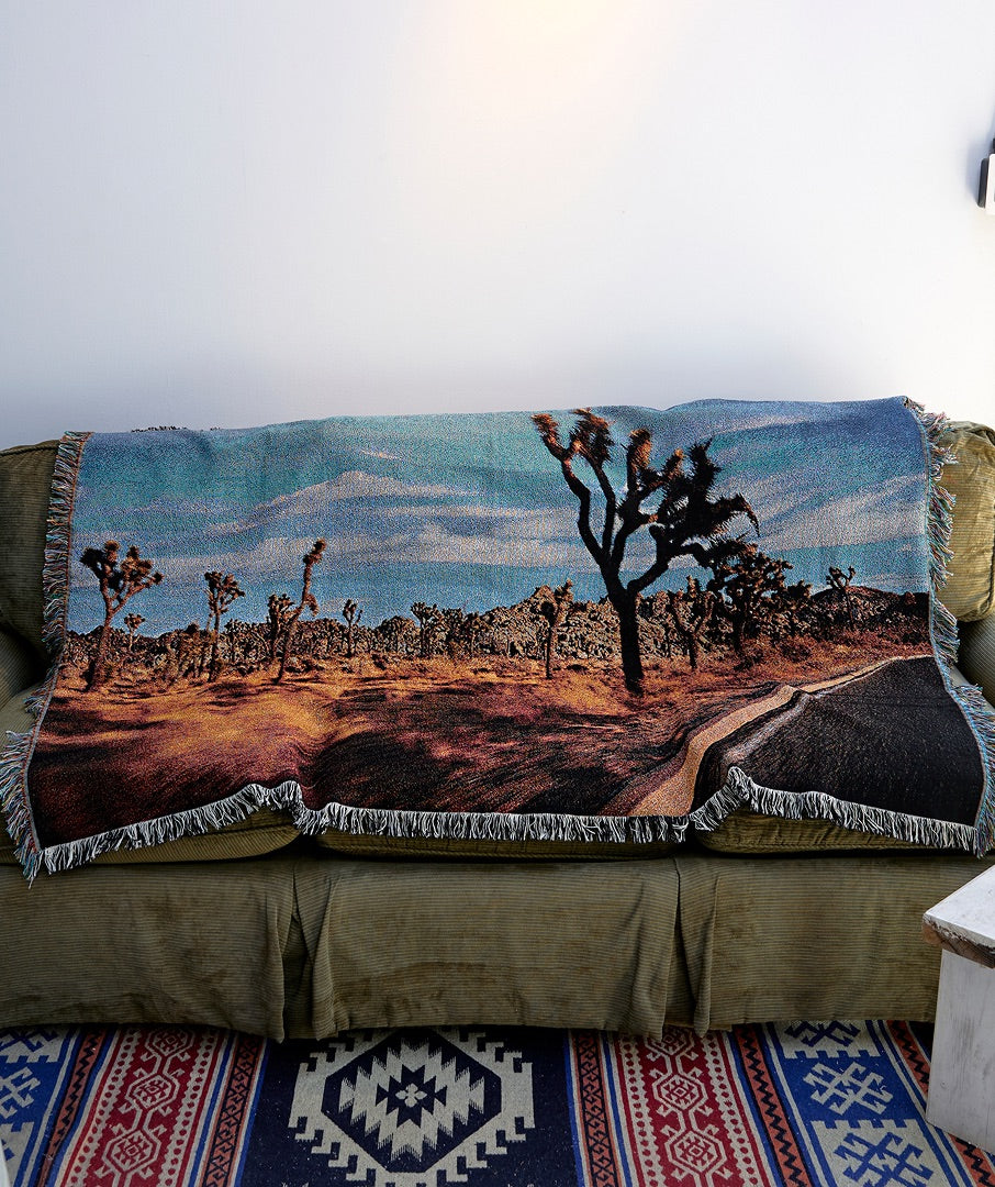 [WWF X SAY TOUCHÉ] Woven Blanket by Kigon Kwak Blanket (Road)