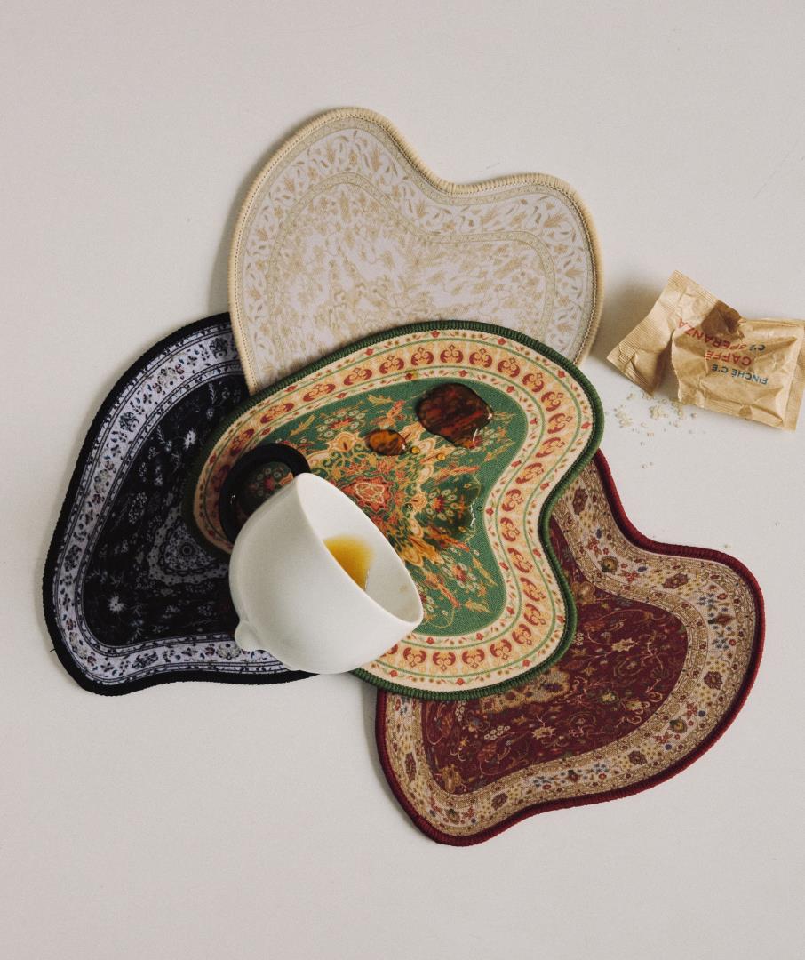 Liquified Persian Coaster 4colors