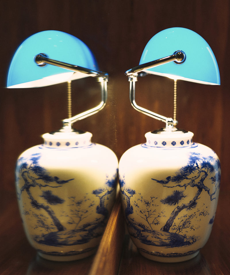 Porcelain Banker’s Lamp