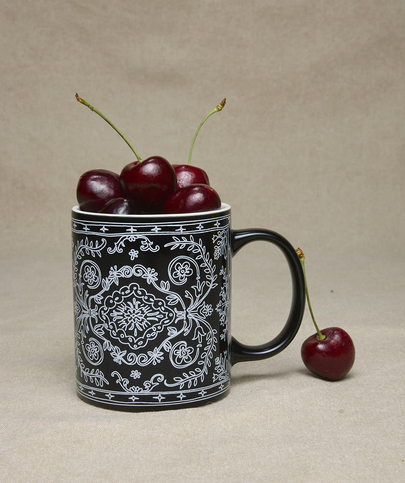 Doodle Persian Mug Black