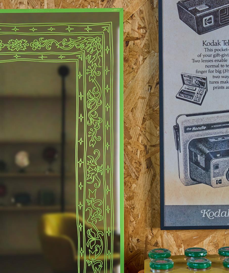 Doodle Persian Mirror Green