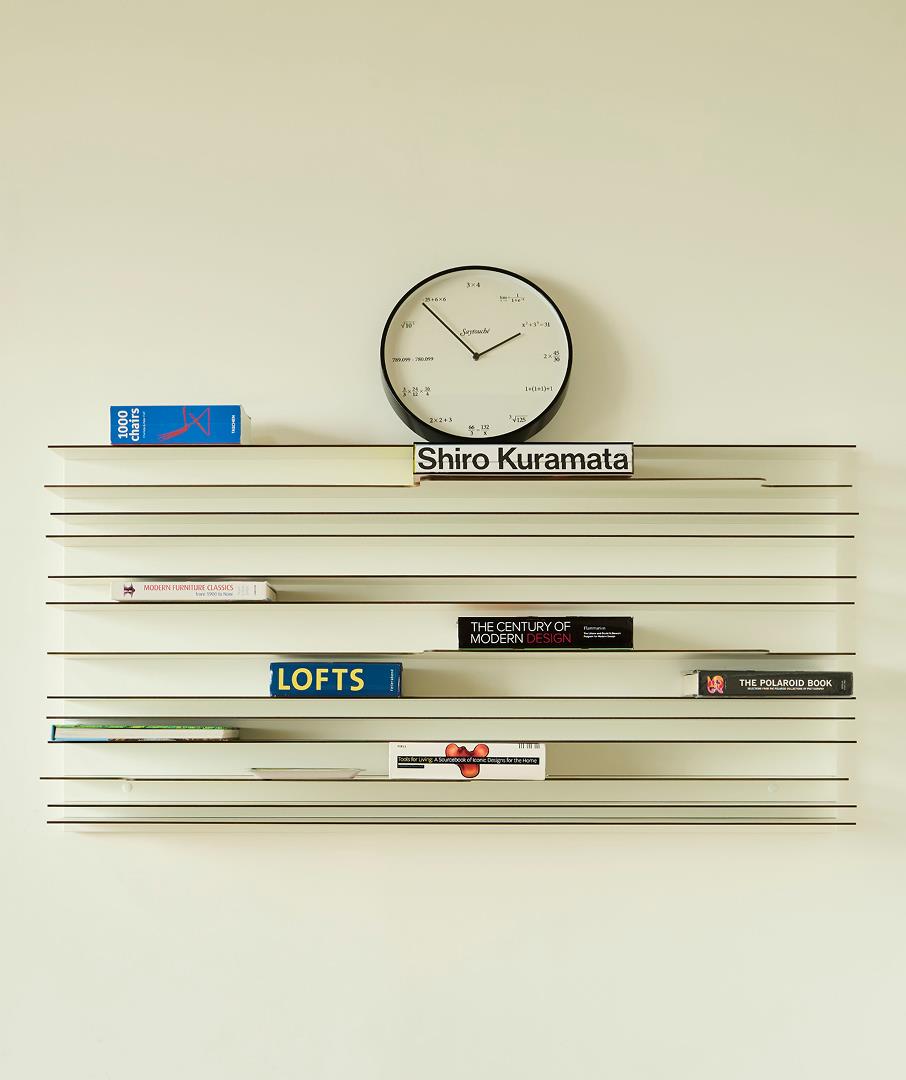 Quiz Wall Clock White