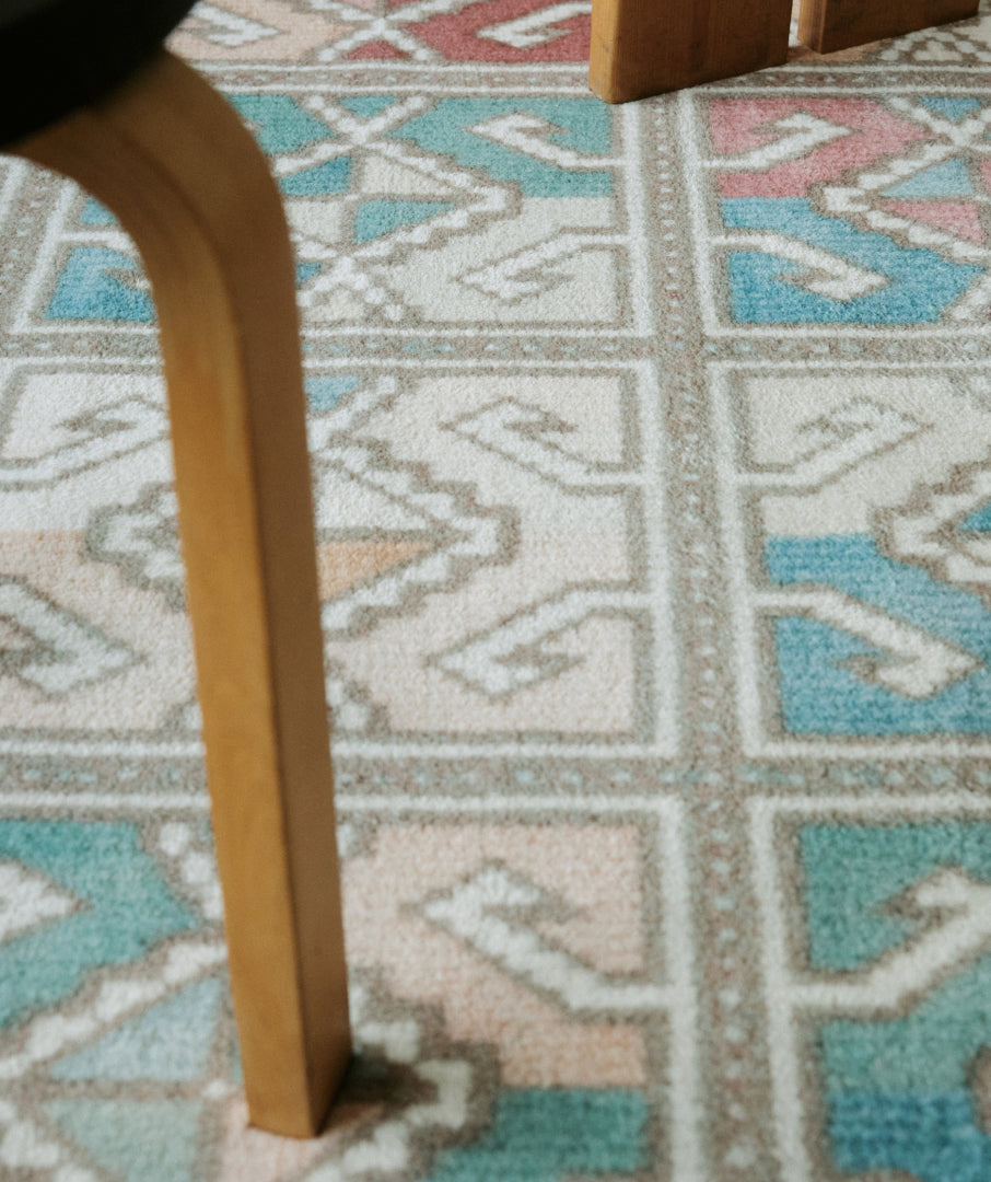Liquified Ethnic Rug Ivory 3sizes