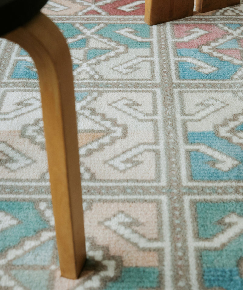 Liquified Ethnic Rug Ivory 3sizes